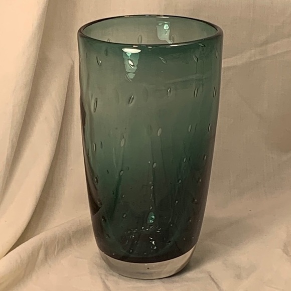 Handblown, Controlled Bubbles, Ombré Art Glass Vase Tumbler Blue/Green - Picture 2 of 10